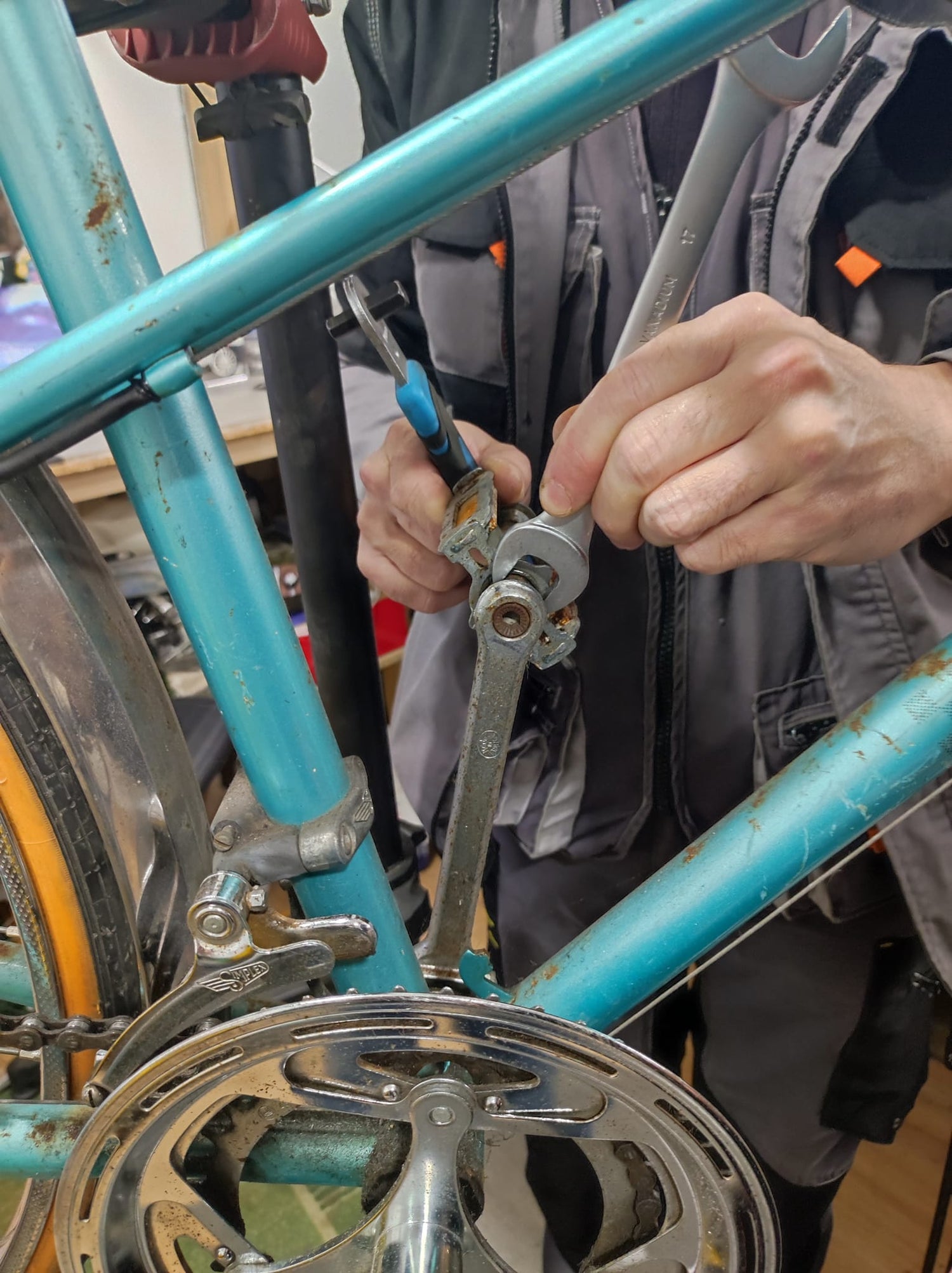 Atelier vélo à Colombelles